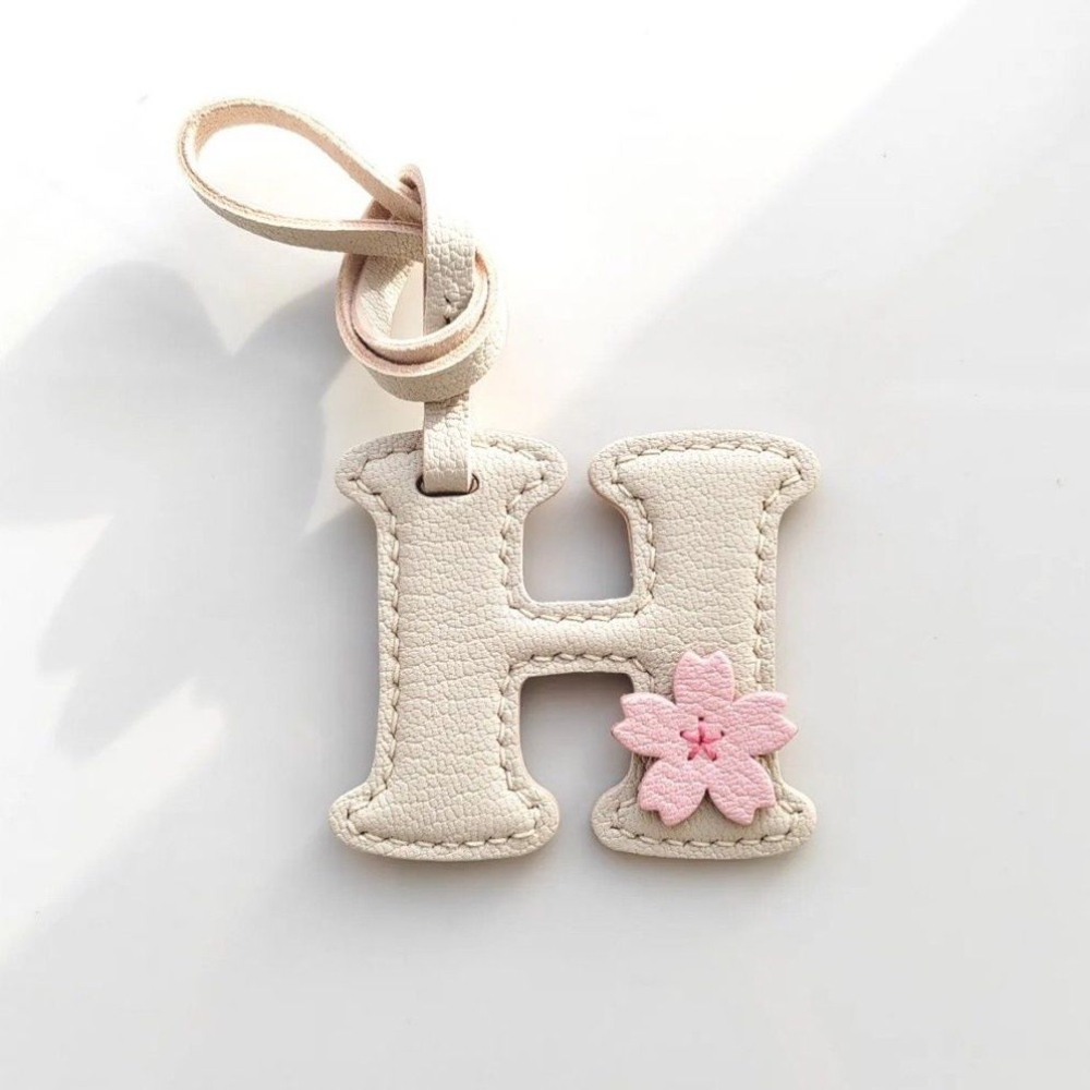 Monogram Keychain Leather - الإبداعية عالية الجودة جلد طبيعي الأولي