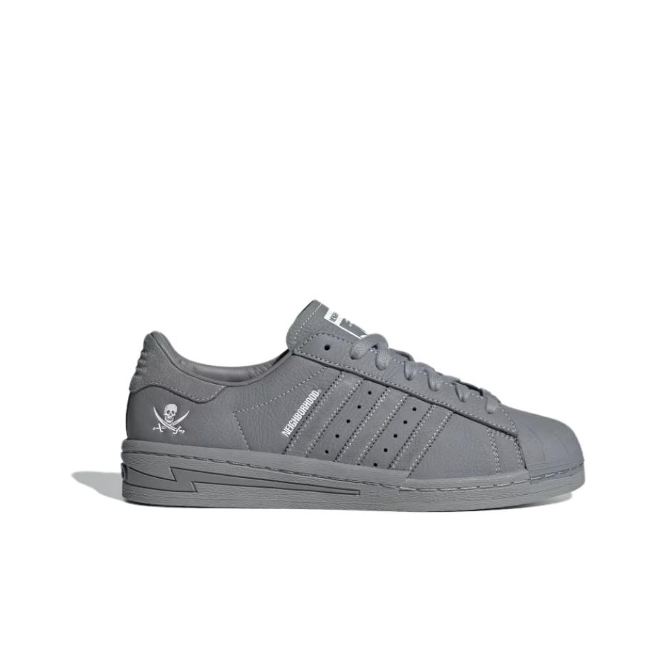 أحذية سكيت بورد منخفضة الارتفا - مراجعة Adidas Shoes Superstar وسعره