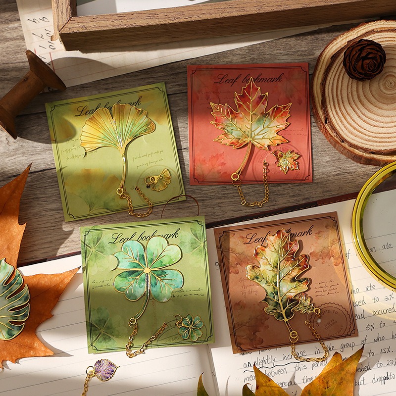 فاصل كتاب بتصميم ورقة شجر عتيق - مراجعة Dried Flower Bookmark وسعره