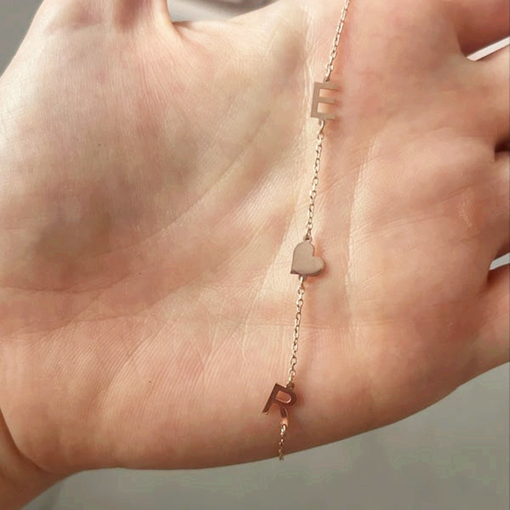 قلادة مخصصة بأحرف الاسم الأول، - مراجعة Birth Flower Necklace وسعره