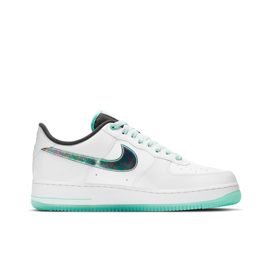 حذاء نايك إير فورس 1 من الجلد  - مراجعة Nike Shoes Air Force 1 وسعره