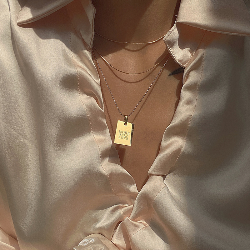 E.B.belle أنيق الهيب هوب شخصية - مراجعة Birth Flower Necklace وسعره